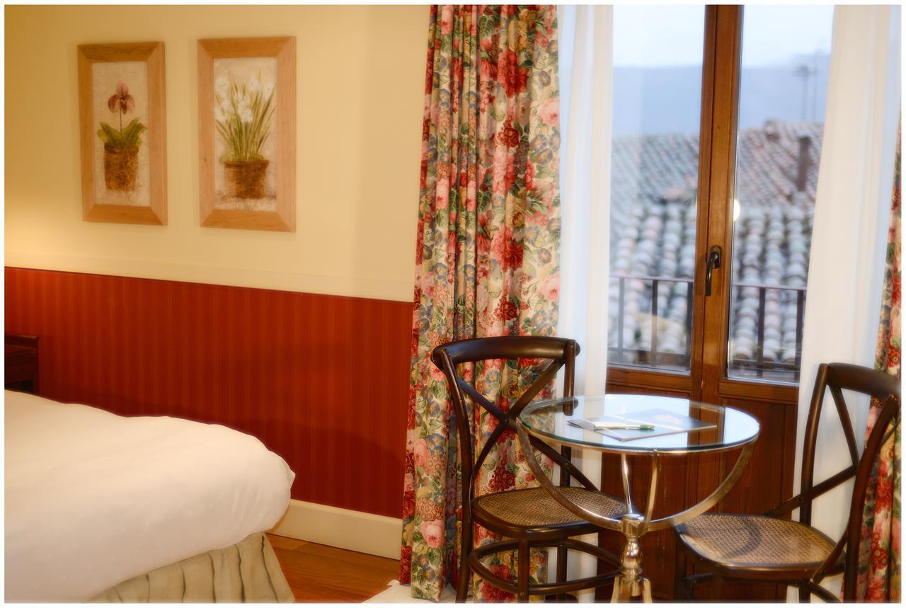 Hotel El Rincon De Rascafría Esterno foto